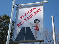 USA - Gardner IL - Closed Riviera 1928 Restaurant Betty Boo Sign (8 Apr 2009)